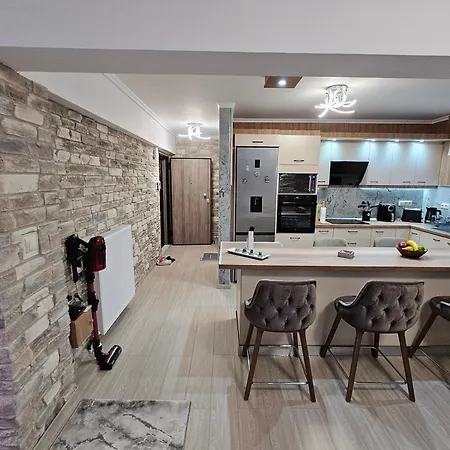 Anesis * Leptokariá