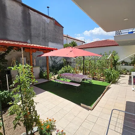 Anesis Apartment